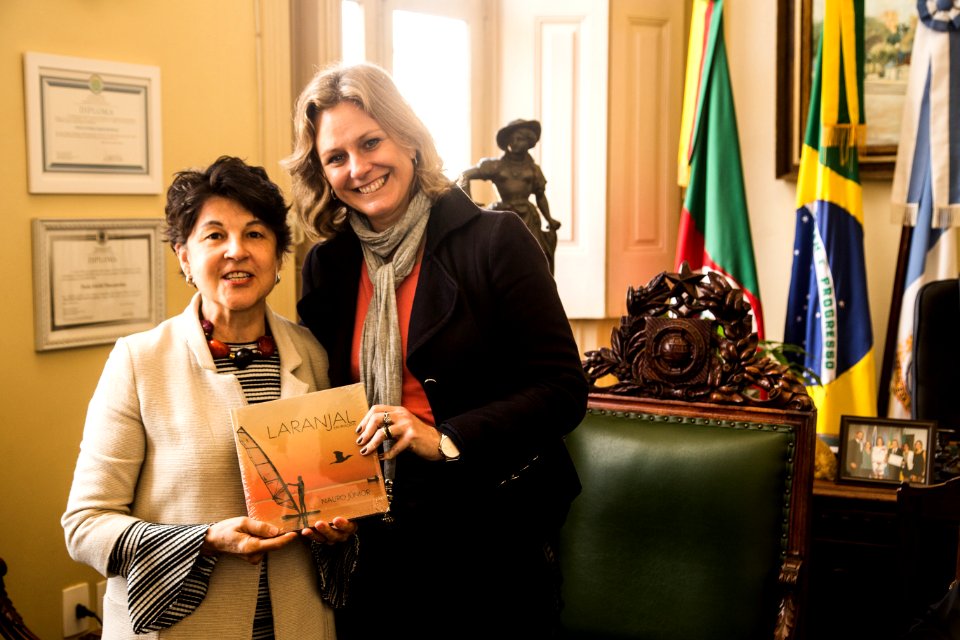 28.05.2019 - Prefeita Paula Mascarenhas em reunião com Julia Silva, idealizadora do ACT - Foto: Gustavo Vara
