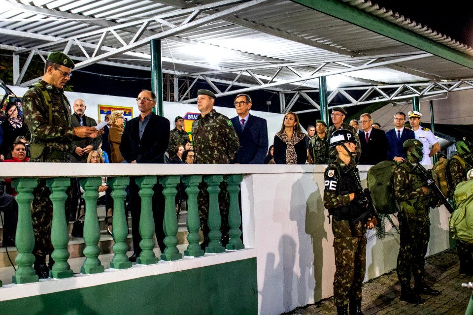 24.05.2019 - Vice-prefeito Idemar Barz prestigia solenidade em comemoração ao Dia da Arma de Infantaria - Foto Michel Corvello