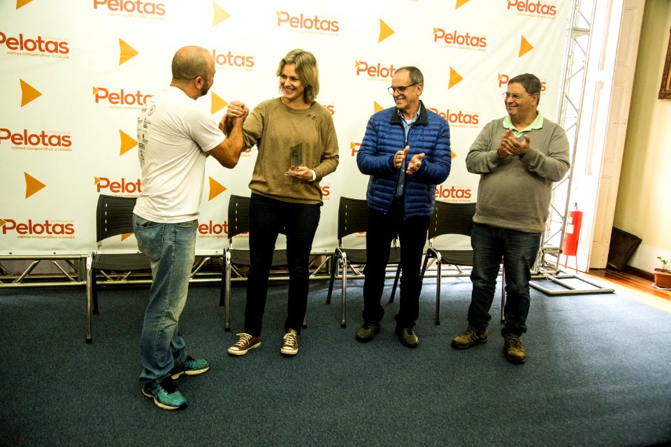 14.05.2019 - Prefeita Paula Mascarenhas realiza a entrega  de homenagens aos participantes do projeto Remar Para o Futuro - Foto: Gustavo Vara