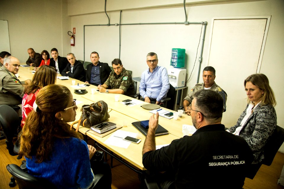 25.04.2019 - Prefeita Paula Mascarenhas em reunião com o GGI - Foto: Gustavo Vara