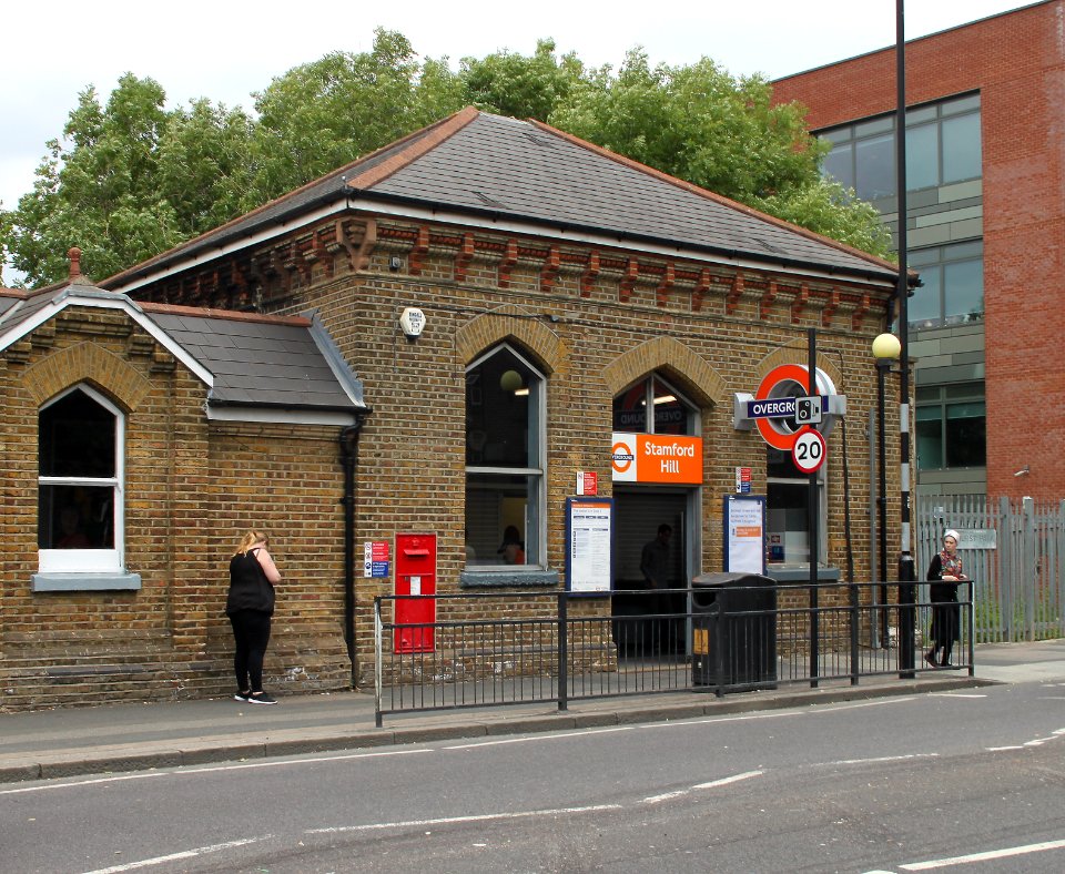 Stamford Hill Overground station