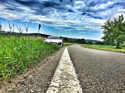 Pkw road r8