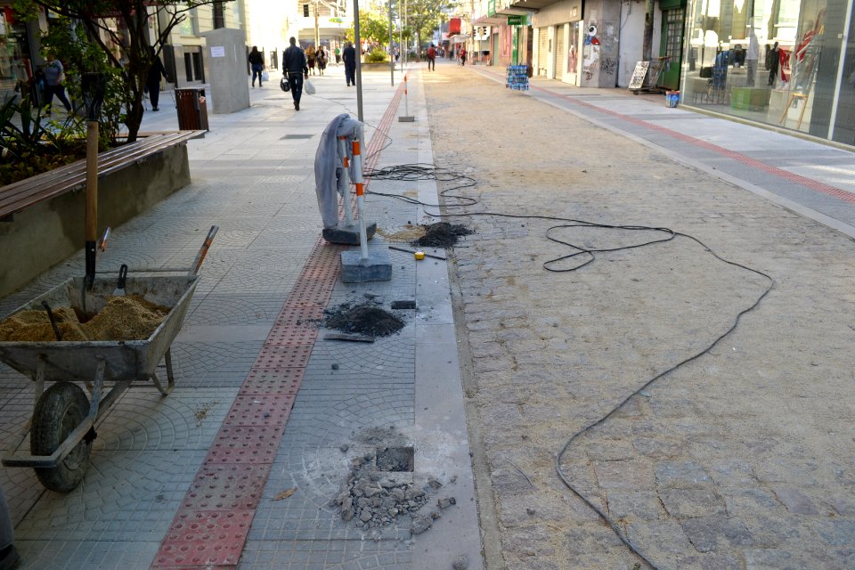 18.04.2019 - SEPLAG -Obra calçadão - Foto Janine Tomberg (23)