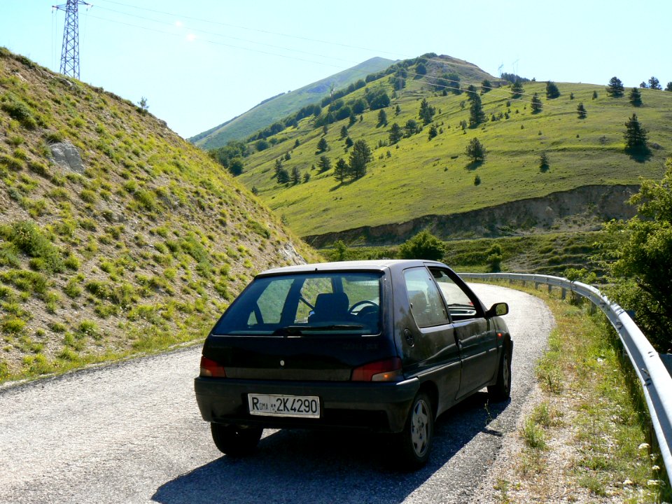 MM00-0807 ABRUZZO CAR 106 MNT LND FZ7 FAV