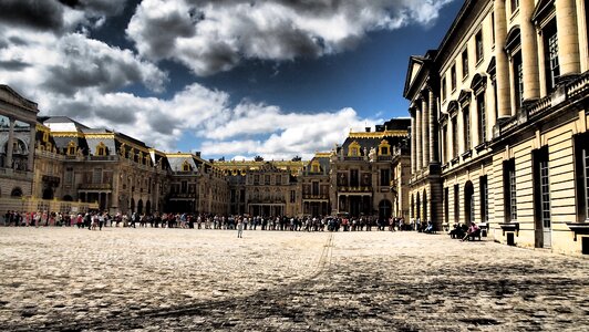Castle paris places of interest
