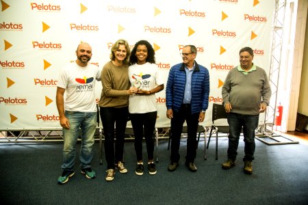 14.05.2019 - Prefeita Paula Mascarenhas realiza a entrega  de homenagens aos participantes do projeto Remar Para o Futuro - Foto: Gustavo Vara