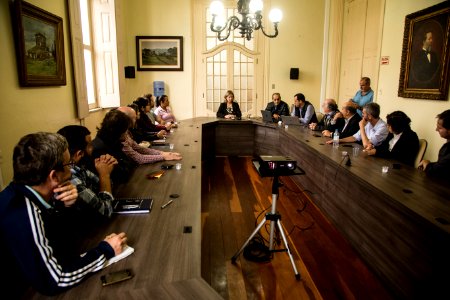 03.05.2019 - Prefeita Paula Mascarenhas em reunião com o arquiteto Luiz Índio da Costa - Foto: Gustavo Vara