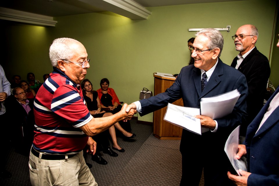 01.04.2019 - Prefeita Paula Mascarenhas prestigia a posse do novo provedor da Santa Casa de Misericórdia de Pelotas, Dr. João Francisco Neves da Silva - Foto: Gustavo Vara