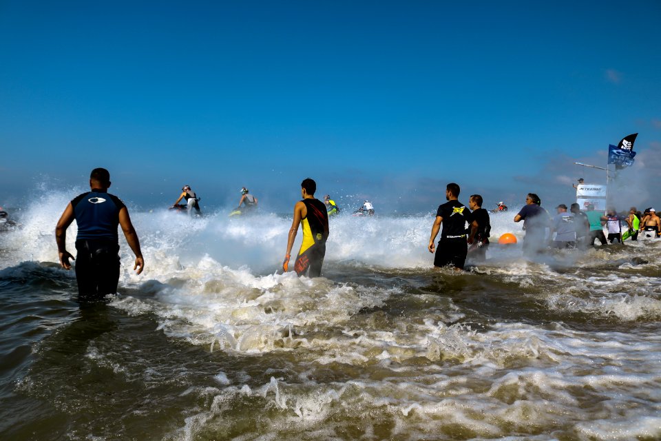 14.04.2019 - Prefeita Paula Mascarenhas prestigia Campeonato Gaúcho de Jetski no Laranjal - Foto Michel Corvello
