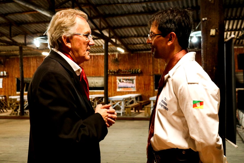16.03.2019 - Vice prefeito Idemar presente no jantar baile de posse da nova patronagem do CTG Negrinho do Pastoreio - Foto Michel Corvello