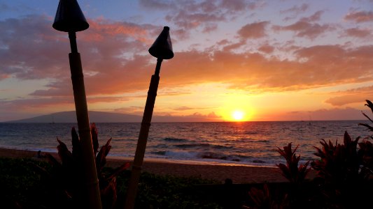 Light those tiki torches, tiki wallah
