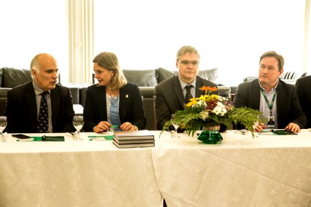 27.03.2019 - Prefeita Paula Mascarenhas participa de reunião almoço com professor Jorge Audy da Tecnopuc e Josep Piquê na Lifemed - Foto: Gustavo Vara