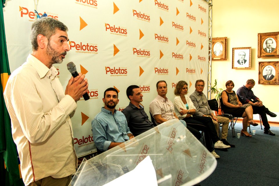 21.10.2018 - Prefeita Paula Mascarenhas e o vice Idemar Barz durante evento de formatura das turmas do START - Pacto Pelotas Pela Paz - Foto: Gustavo Vara