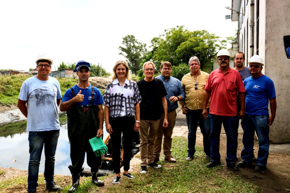 08.03.2019 - Prefeita Paula Mascarenhas visita as obras do Sanep - Foto Michel Corvello-46