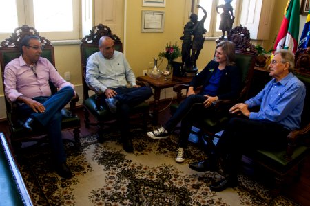21.03.2019 - Prefeita Paula Mascarenhas apresenta novo secretário de Serviços Urbanos Antônio Ozório - Foto Gustavo Vara
