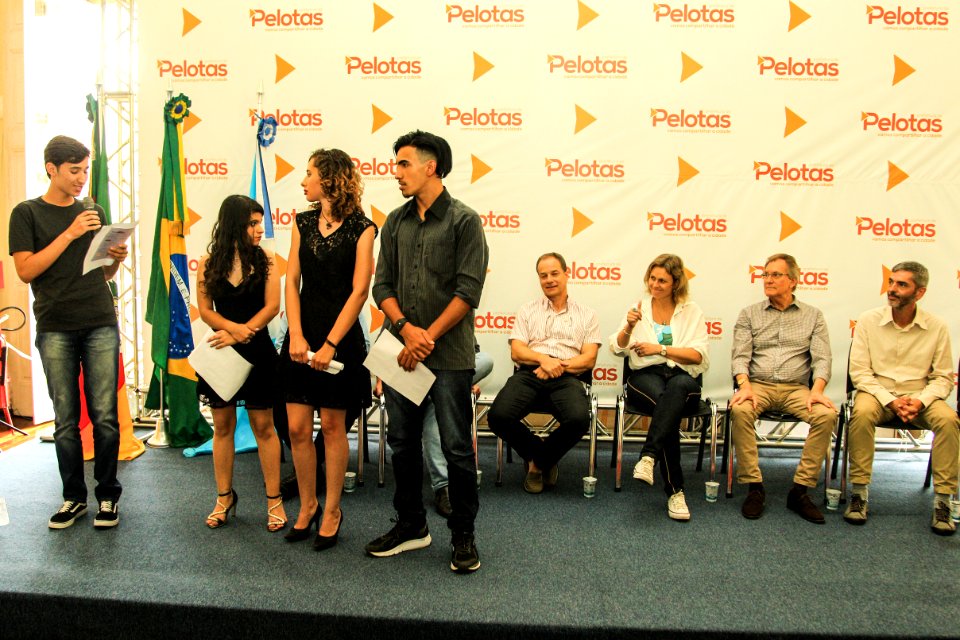 21.10.2018 - Prefeita Paula Mascarenhas e o vice Idemar Barz durante evento de formatura das turmas do START - Pacto Pelotas Pela Paz - Foto: Gustavo Vara