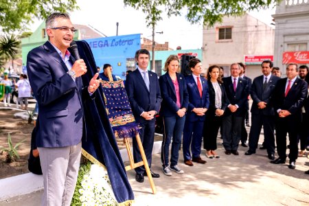 02.12.2018 Inauguração do busto de Camões - Fotos Gustavo Mansur