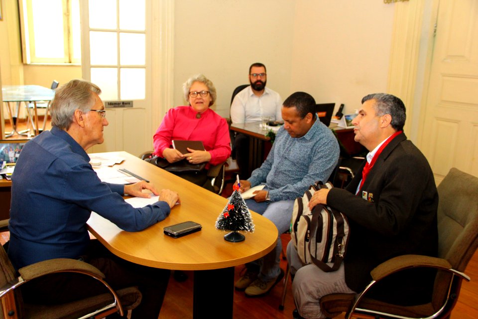 28.11.2018 - Gab Vice Prefeito - Visita do novo coordenador da 26° Região Tradicionalista - Foto Marcel Avila
