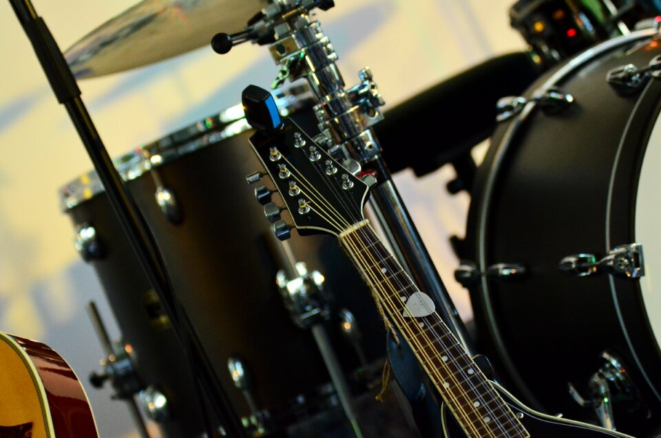 Guitar musical instrument shine
