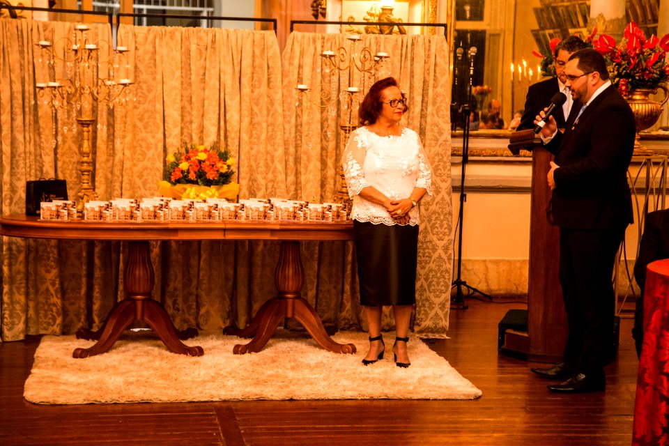 30.11.2018 - Prefeita Paula Mascarenhas e o vice Idemar Barz são homenageados no jantar de entrega do troféu Palácio de Glória no Salão Imperial do Clube Caixeiral - Foto: Gustavo Vara