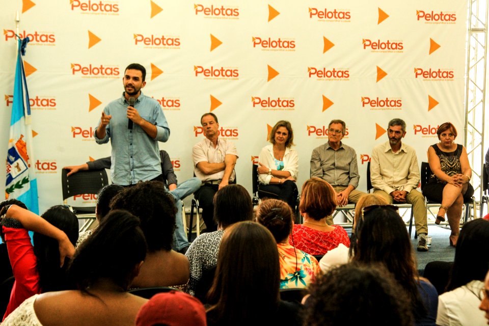 21.10.2018 - Prefeita Paula Mascarenhas e o vice Idemar Barz durante evento de formatura das turmas do START - Pacto Pelotas Pela Paz - Foto: Gustavo Vara
