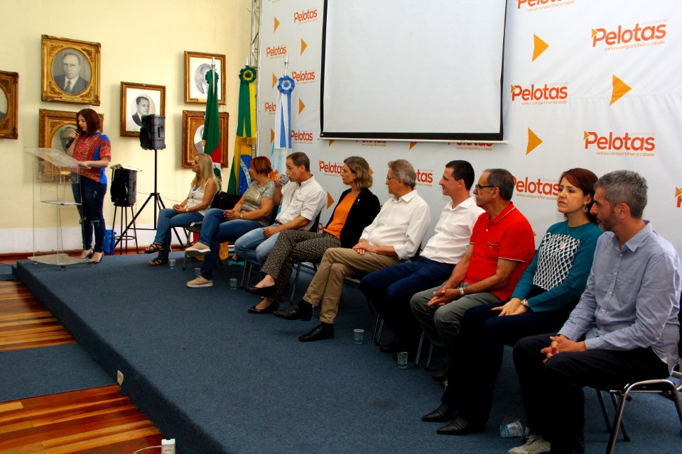 18.12.2018 - Gab Prefeita - Encerramento Programa  Cada Jovem Conta - Foto Marcel Avila