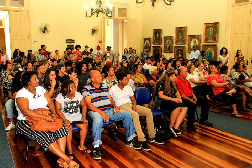 21.10.2018 - Prefeita Paula Mascarenhas e o vice Idemar Barz durante evento de formatura das turmas do START - Pacto Pelotas Pela Paz - Foto: Gustavo Vara