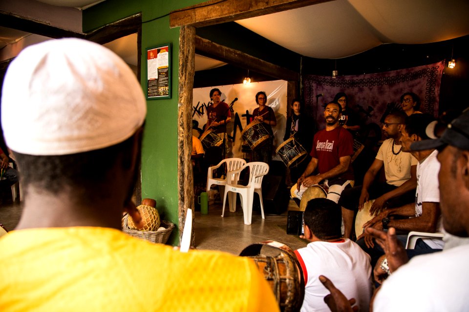 17.11.2018 - Encontro de tamborada na Casa do Tambor na Praia do Laranjal - Foto: Gustavo Vara