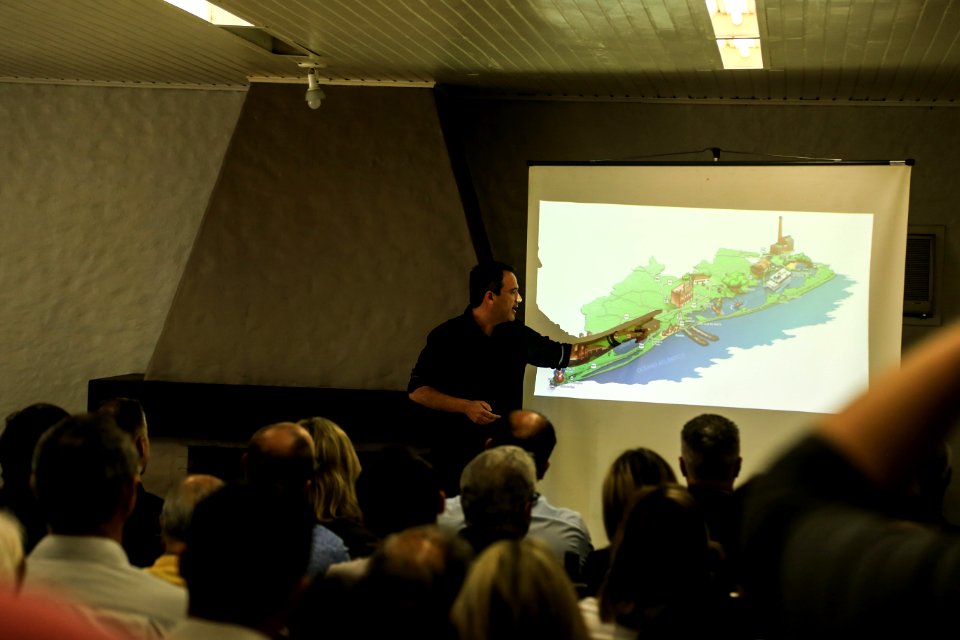 10.10.2018 - São Lourenço do Sul/RS 16:00 - Prefeita Paula Mascarenhas acompanha  a apresentação do relatório de oportunidades para o desenvolvimento do turismo da região sul do RS - Foto: Gustavo Vara