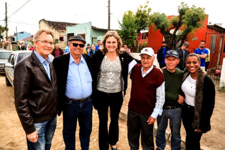 11.10.2018 - Prefeita Paula Mascarenhas e o vice Idemar Barz realizam a entrega de veículos no reservatório R5, entrega de máquinas e visita nas obras do Sanep,  no Fragata - Foto: Gustavo Vara
