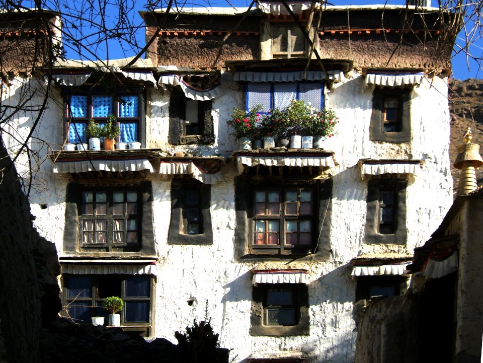 Monastery budismus view of the house