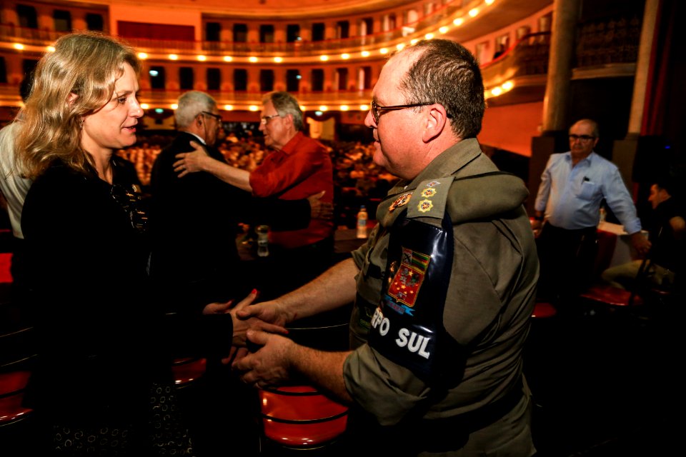 21.11.2018 - Prefeita Paula Mascarenhas e o vice Idemar Barz participam da formação Brigada Militar  - Foto: Gustavo Vara