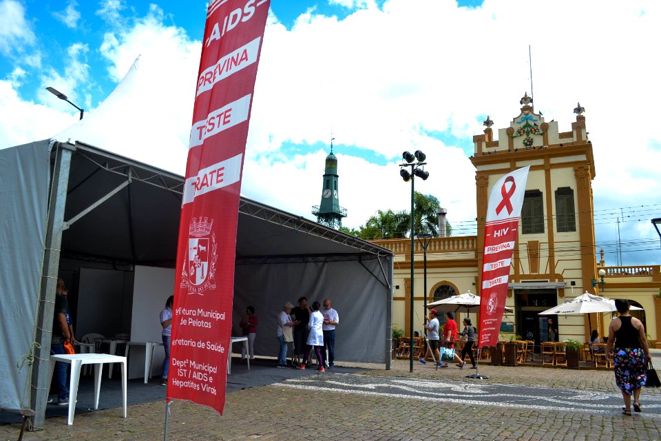 30.11.2018 Dia Mundial de Combate à Aids Foto Paulo Ienczak