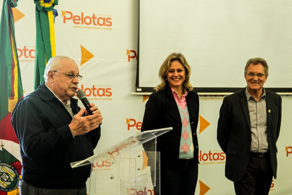 03.10.2018 - Prefeita Paula Mascarenhas e o vice Idemar Barz em acolhida aos novos servidores no Paço Municipal - Foto: Gustavo Vara