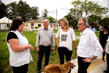 18.10.2018 - Prefeita Paula Mascarenhas e o vice Idemar Barz realizam caminhada de entrega das avenidas 25 de julho e Leopoldo Brod - Foto: Gustavo Vara