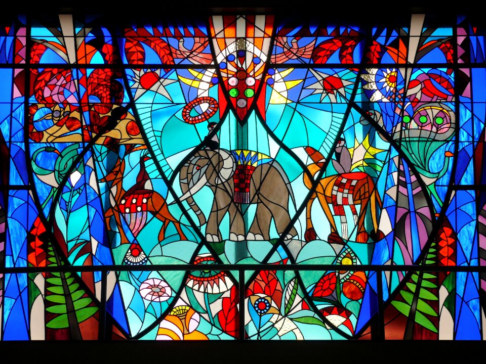 Bijenkorf den haag window glass
