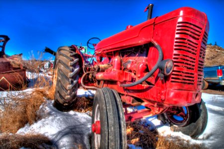 Red Tractor HDR