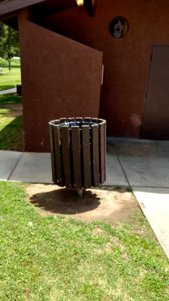Public Garbage Receptacle 1