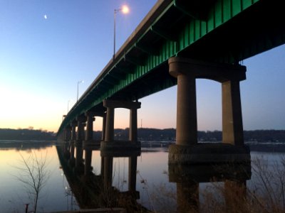 I80-Mississippi Bridge-Side photo