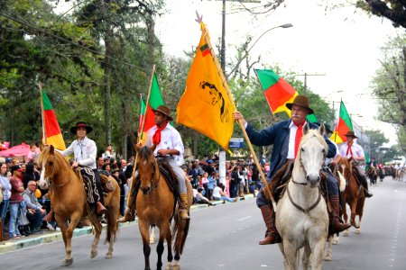 20.09.2018 - Gab Vice Prefeito - Desfile Farroupilha - Foto Marcel Avila