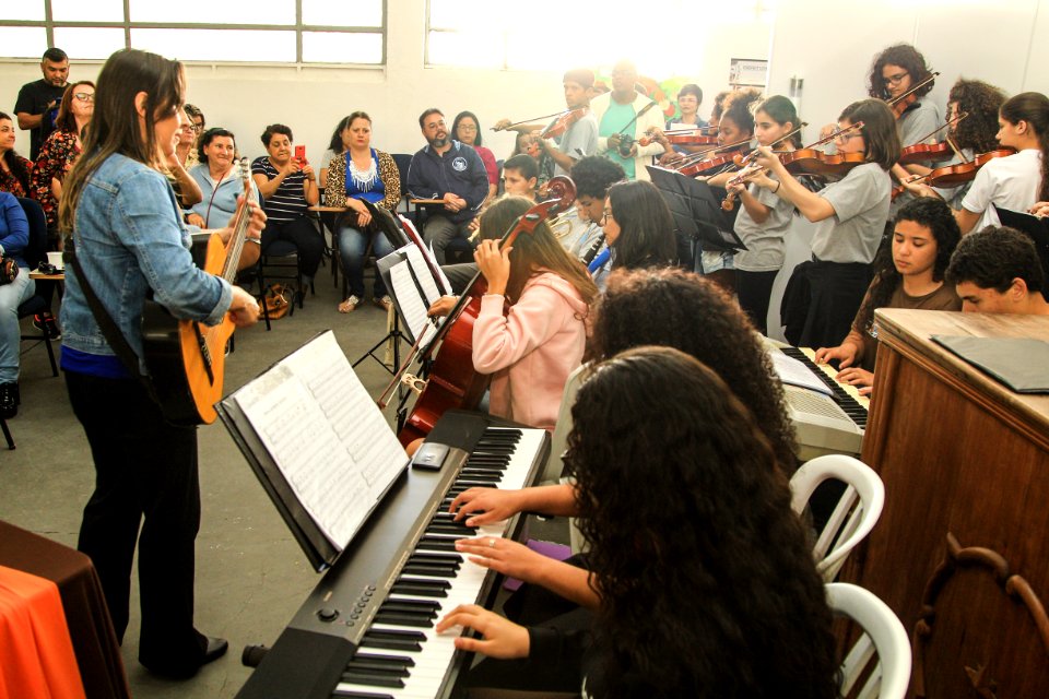 19.10.2018 - Prefeita Paula Mascarenhas durante homenagem ao Dia do Professor aos professores da rede municipal - Foto: Gustavo Vara