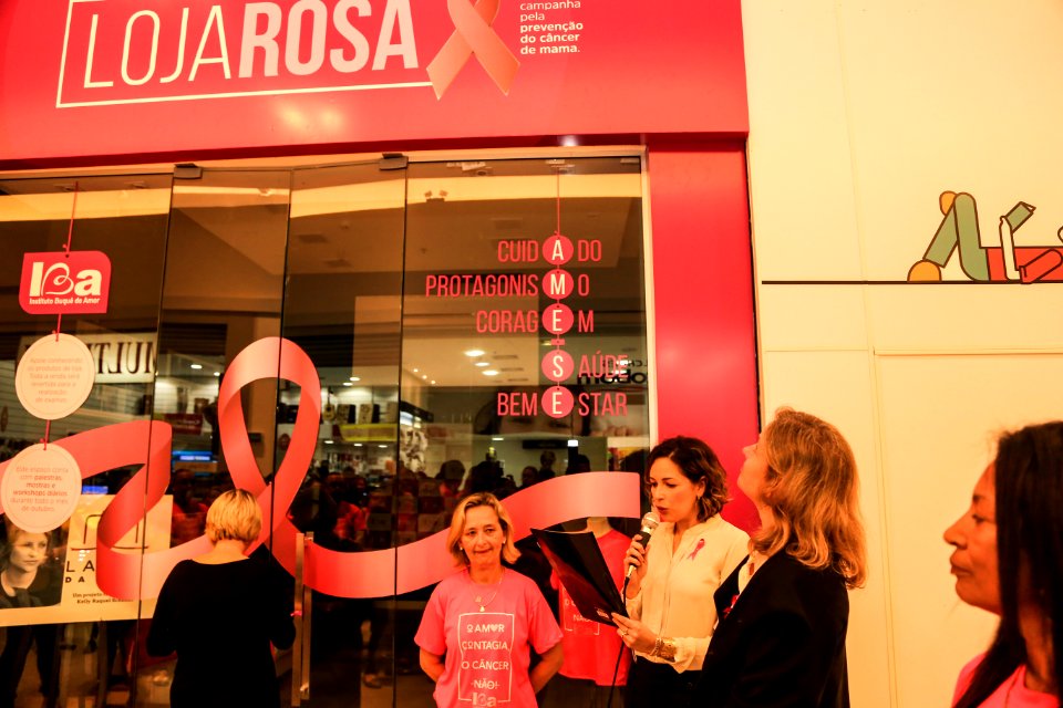 08.10.2018 - 20:00 - Prefeita Paula Mascarenhas prestigia  a inauguração da Loja Rosa do Instituto Bouquet do Amor - Foto: Gustavo Vara