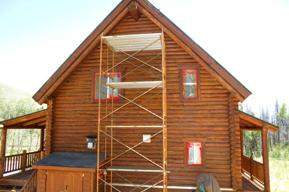 Log Home Finishing-5