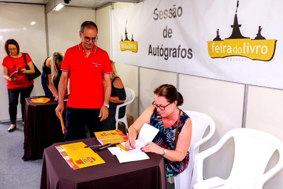 11.11.2018 Lançamento Livro de Receitas das Merendeiras - Fotos Gustavo Mansur