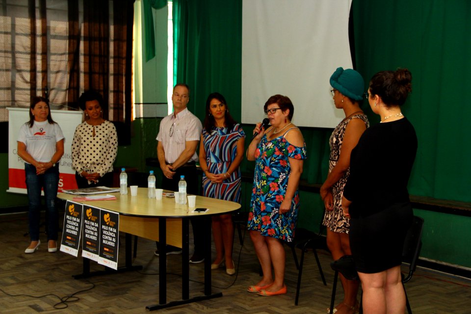 23.11.2018 - SAS - Campanha Violência Contra Mulher - Quem Ama Abraça - Foto Marcel Avila