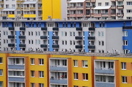 Buildings housing realtors