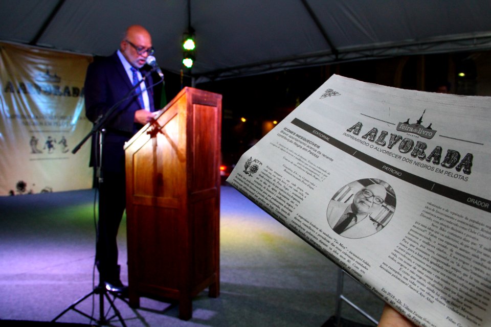 02.11.2018 - SECRETARIA DE GOVERNO - Abertura da Feira do Livro - Foto Marcel Avila