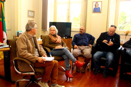 30.07.2018 - Gab Vice Prefeito - Reunião com MTG sobre Semana Farroupilha 2018 - Foto Marcel Avila