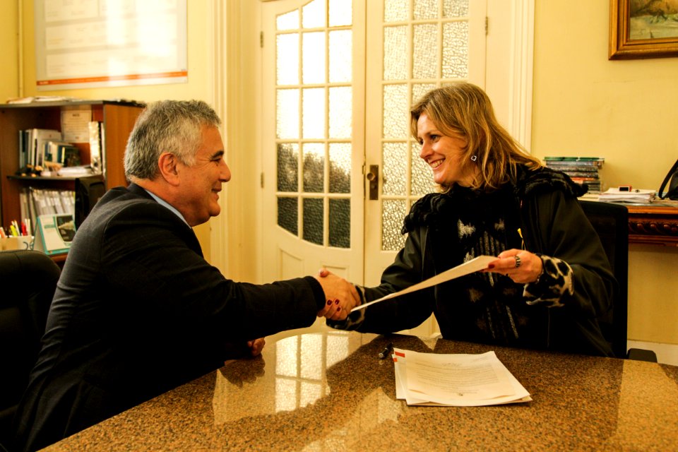 04.09.2018 - Prefeita Paula Mascarenhas durante assinatura de leis do vereador Enéias Clarindo  - Foto: Gustavo Vara