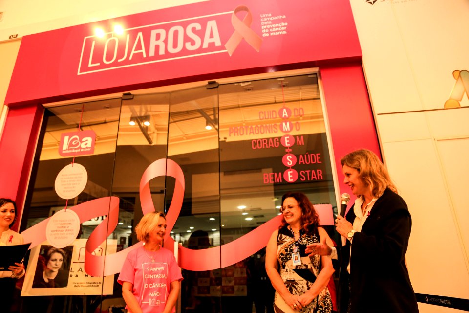 08.10.2018 - 20:00 - Prefeita Paula Mascarenhas prestigia  a inauguração da Loja Rosa do Instituto Bouquet do Amor - Foto: Gustavo Vara